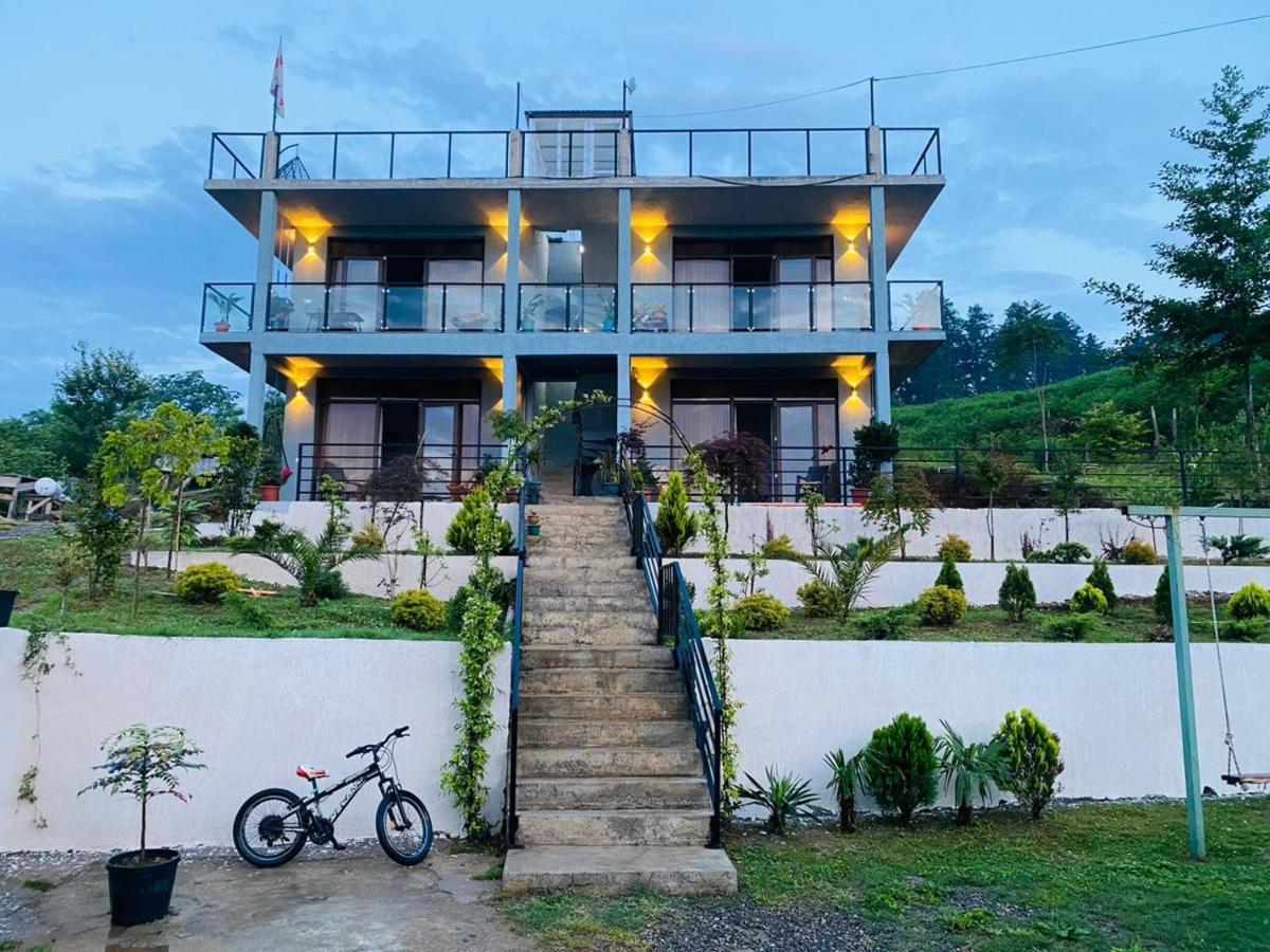 Family Hotel Sunset Chakvi Exterior photo