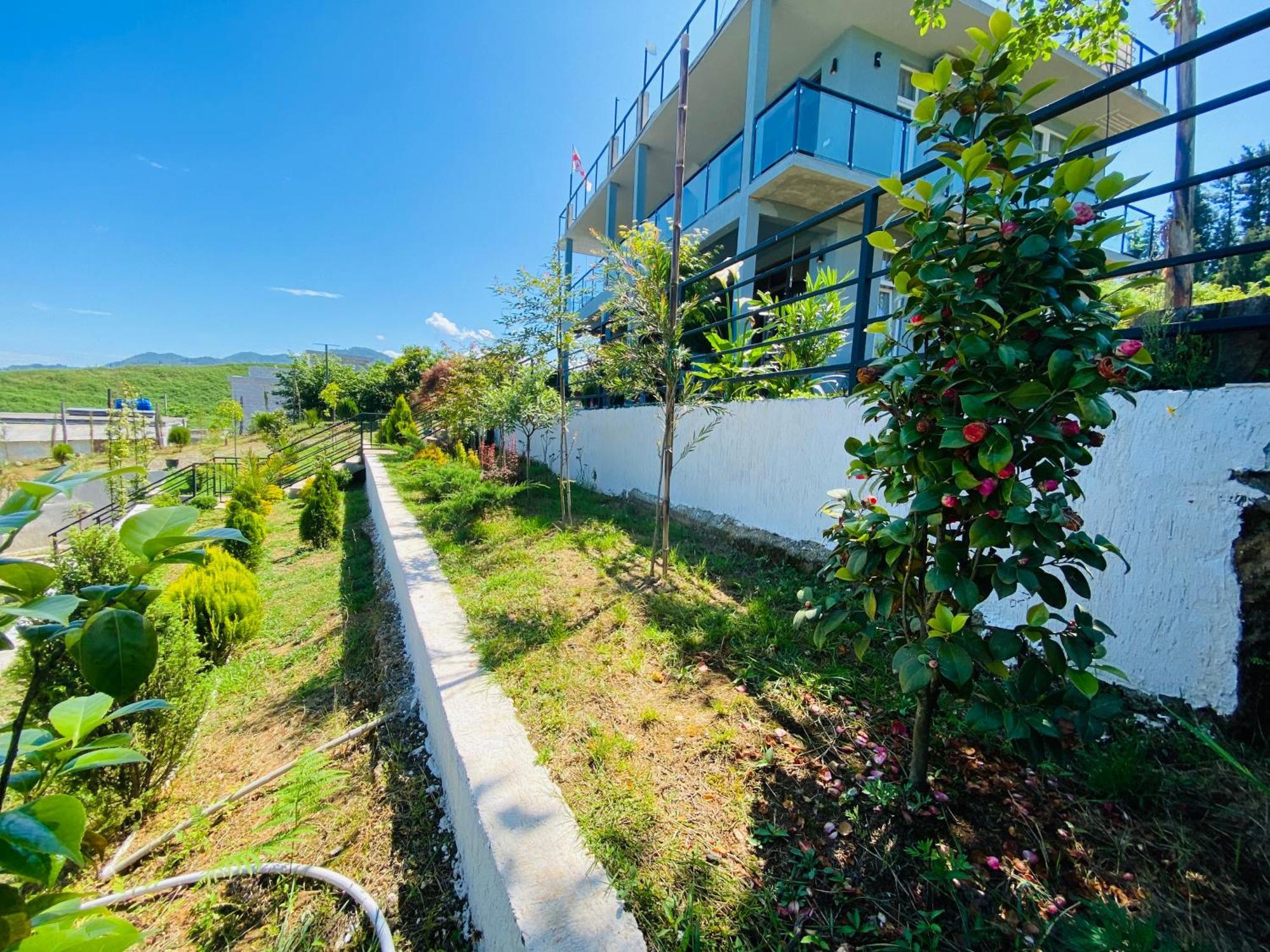 Family Hotel Sunset Chakvi Exterior photo
